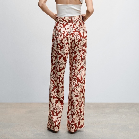 “Mango” palazzo pants. Red and white print. Ladies size 8 - Picture 2 of 6